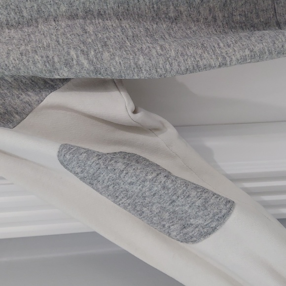 80s Reebok Sweatshirt - Picture 5 of 7